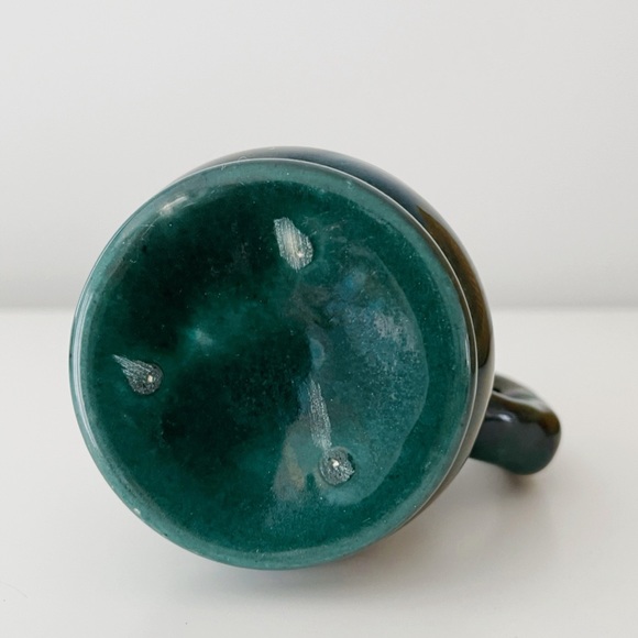 Vintage Blue Mountain Pottery Mug - Picture 3 of 11